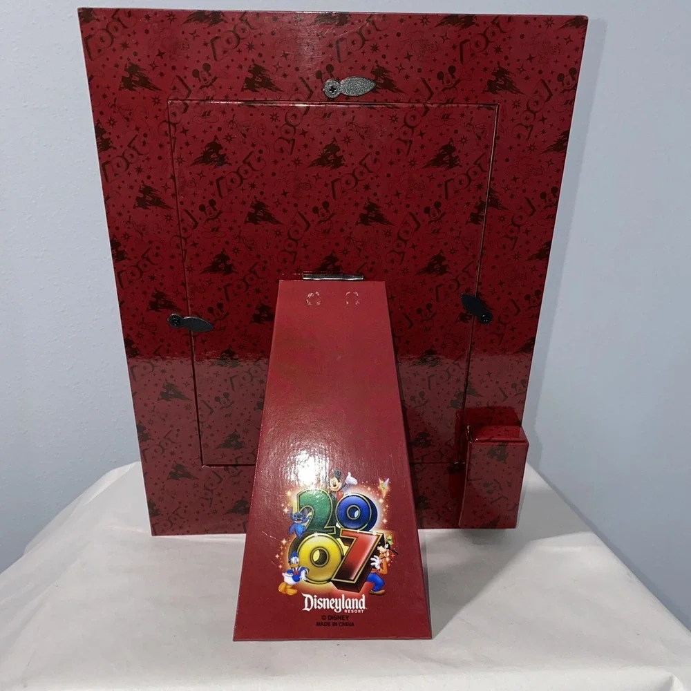 2007 Disneyland Light Up Frame 5 X 7, Brand New Never Used